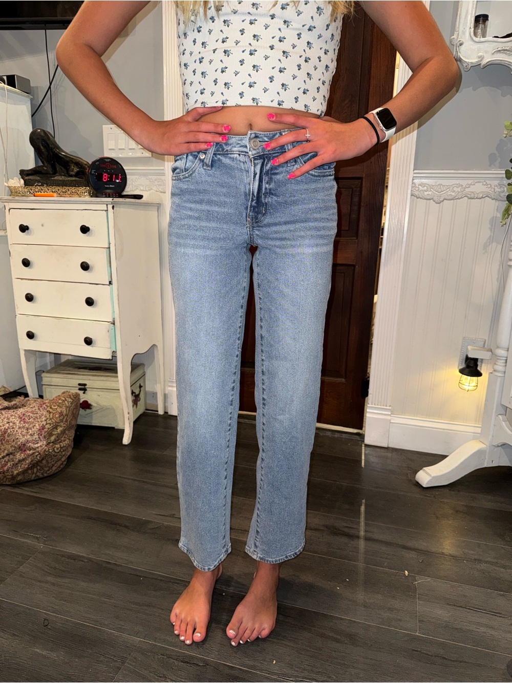 High-Rise Straight Leg Jeans in Light Blue